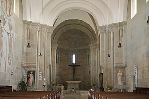 Schöngrabern, Pfarrkirche Unsere Liebe Frau, spätromanischer Bau